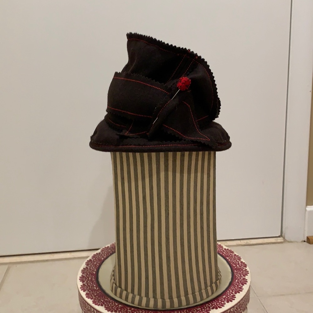 Brown Amy Downs hat from Barney’s NY